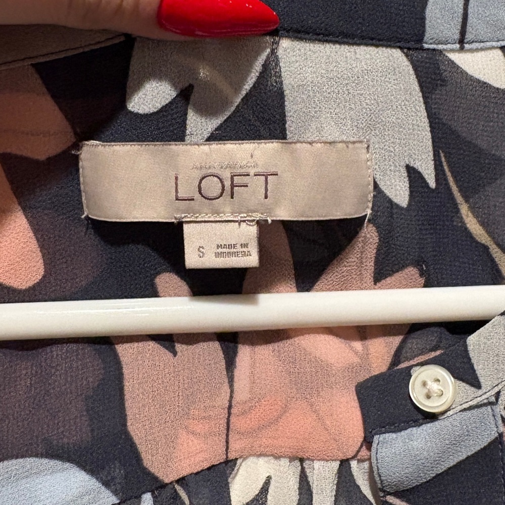 LOFT FLORAL BLOUSE - Picture 4 of 4